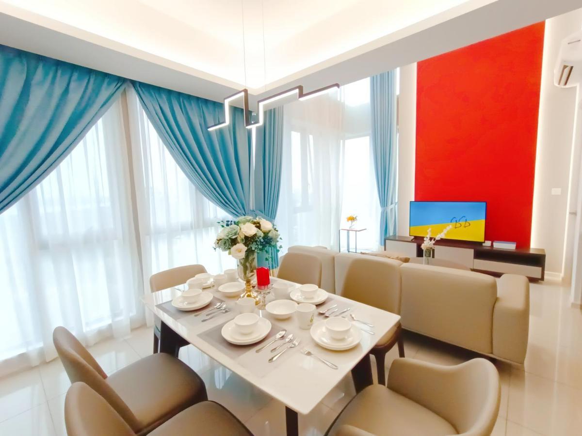 Apartment Medini Luxury Suite, 3min To Legoland,3br Netflix