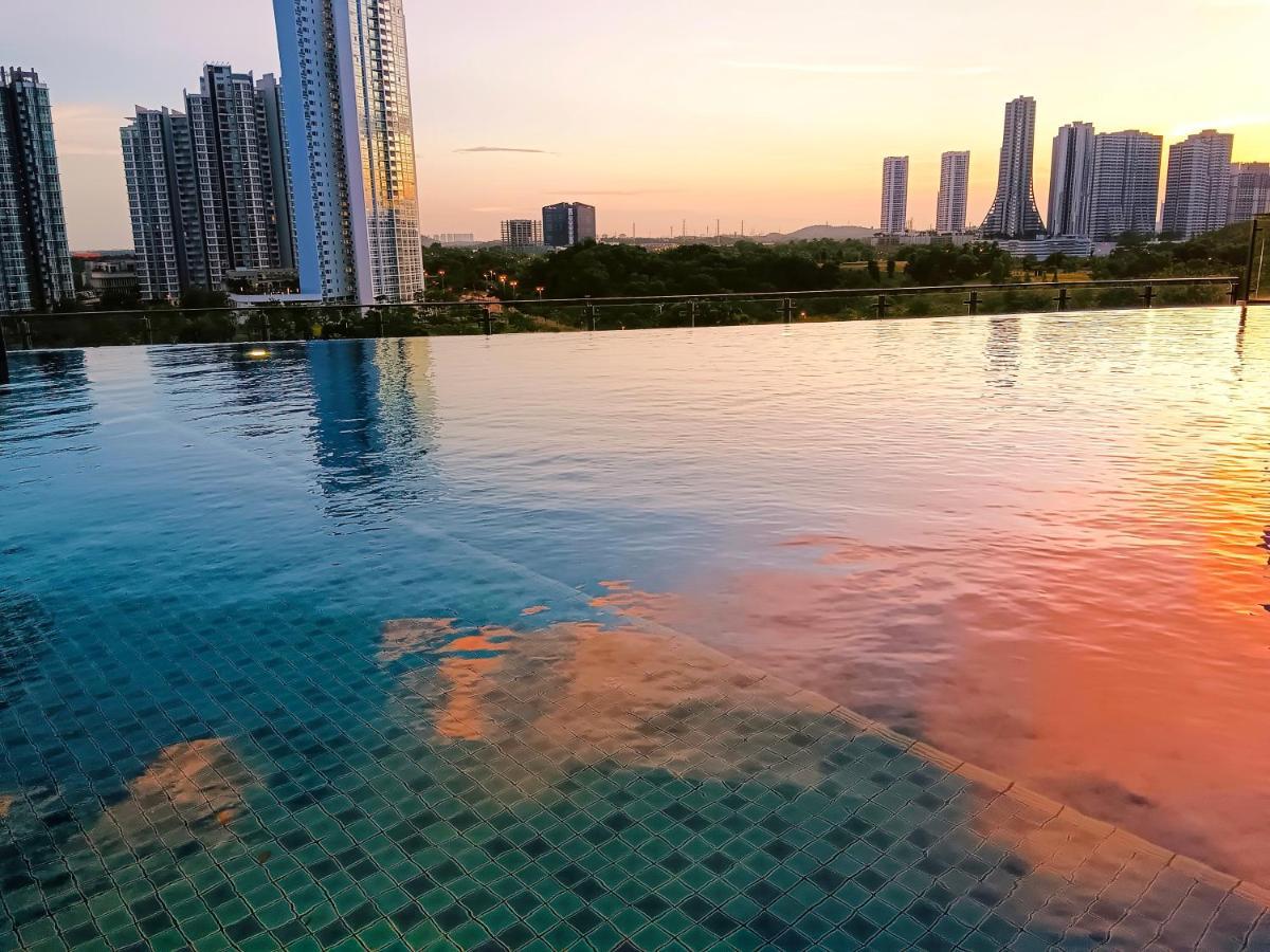 Apartment Medini Luxury Suite, 3min To Legoland,3br Netflix Nusajaya (Iskandar Puteri)