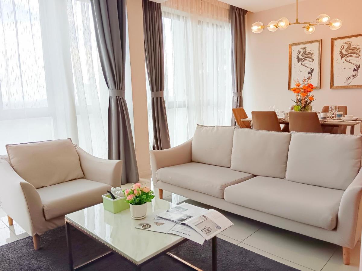 Medini Luxury Suite, 3min To Legoland,3br Netflix